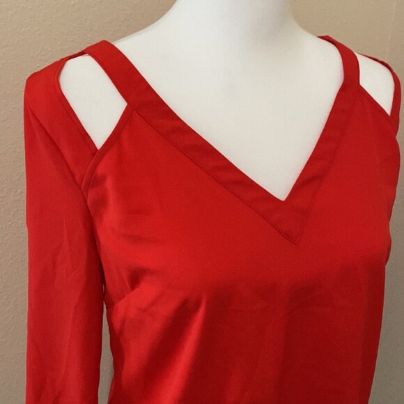 Skies are Blue Long Sleeve Satin Shirt Womens XS Open Back Romantic Career - Picture 2 of 12